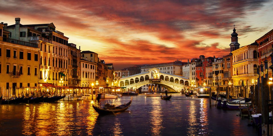 Венеція місто на воді.jpg