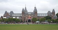 230px-Rijksmuseum Amsterdam.jpeg
