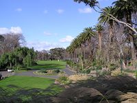 800px-Melbourne Alexandra Garden.jpg