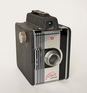 Kodak Brownie (2).jpg